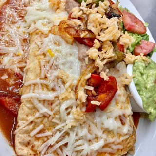 Super Grande Burro Dinner